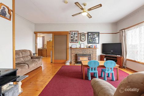 Property photo of 20 Lake Street Wendouree VIC 3355