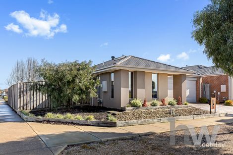 Property photo of 74 Sovereign Drive Mount Duneed VIC 3217