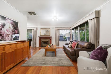 Property photo of 2 Corandirk Place Yallambie VIC 3085