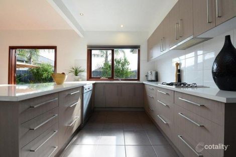 Property photo of 2/19 Robinsons Road Seaford VIC 3198