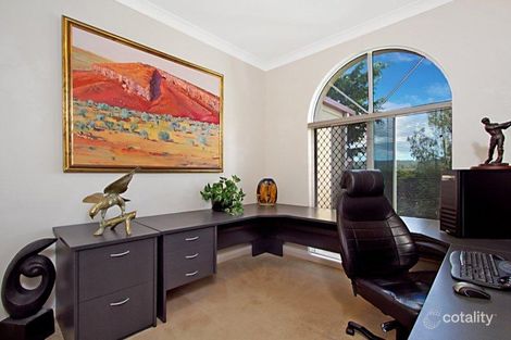 Property photo of 35 McConnell Crescent Brookfield QLD 4069