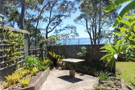 Property photo of 9 Barbara Crescent Denhams Beach NSW 2536