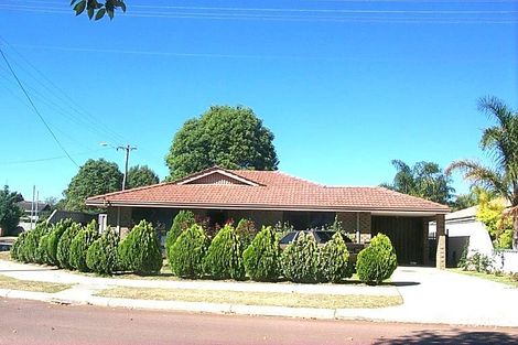 26 Mckeon St, Redcliffe, WA 6104