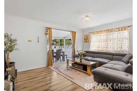 Property photo of 98 Jacaranda Avenue Logan Central QLD 4114