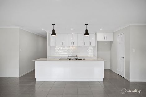 Property photo of 26A Wagtail Drive Regency Downs QLD 4341
