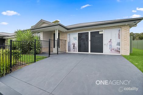 Property photo of 2 Adele Close Nowra NSW 2541