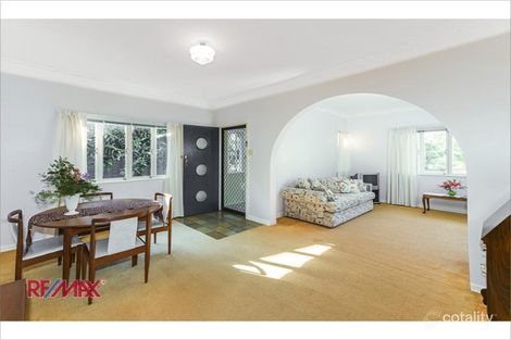 Property photo of 52 Orsova Road Yeronga QLD 4104