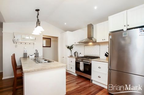 Property photo of 8 Park View Court Werribee VIC 3030