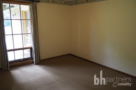 Property photo of 52 John Street Woodside SA 5244