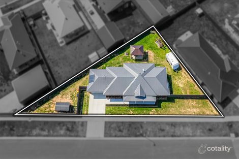 Property photo of 20 Warnock Way Stratford VIC 3862