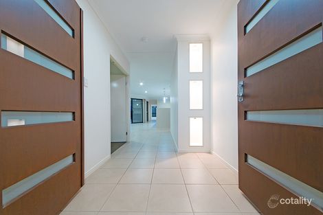 Property photo of 39 Higgs Circuit Wynnum West QLD 4178