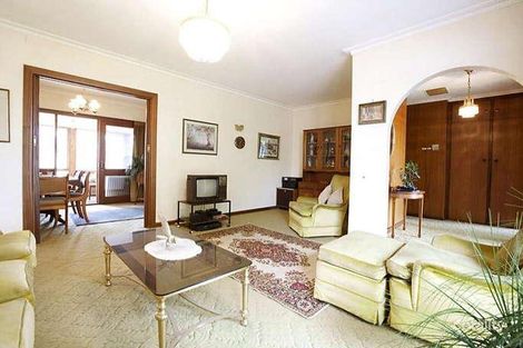 Property photo of 21 Grandview Grove Drumcondra VIC 3215