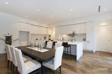 Property photo of 6 Cross Street Toorak VIC 3142