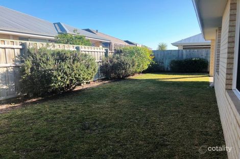 7 Carbon St, Yanchep, WA 6035