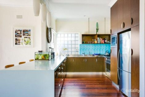 Property photo of 2/66 Queenscliff Road Queenscliff NSW 2096