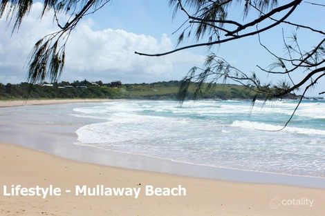 Property photo of 16 Ocean View Road Arrawarra Headland NSW 2456