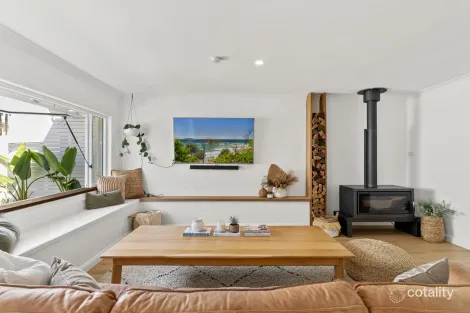 Property photo of 12 Warrawee Street Sapphire Beach NSW 2450