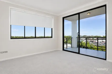 712/3-11 ORARA ST, WAITARA, NSW 2077