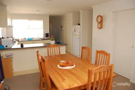 Property photo of 165 Shaws Road Werribee VIC 3030