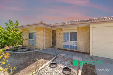Property photo of 5 Eucla Mews Stratton WA 6056