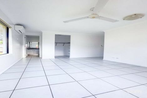 Property photo of 27 John Malcolm Street Redlynch QLD 4870