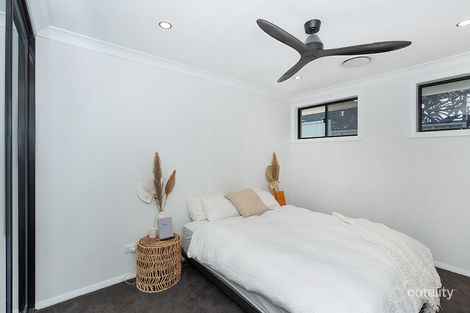 Property photo of 19 Haslemere Crescent Buttaba NSW 2283
