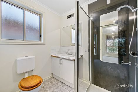 Property photo of 19 Manchester Drive Sydenham VIC 3037