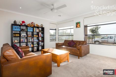 Property photo of 55 Holyoake Parade Manor Lakes VIC 3024