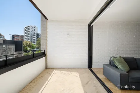 Property photo of 403/17-19 Danks Street Waterloo NSW 2017