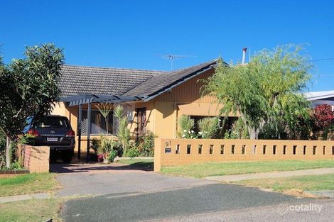 91 Stevens St, White Gum Valley, WA 6162