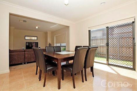 Property photo of 3 Embling Avenue South Morang VIC 3752
