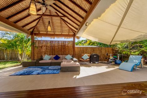Property photo of 16 Faraday Crescent Pacific Pines QLD 4211