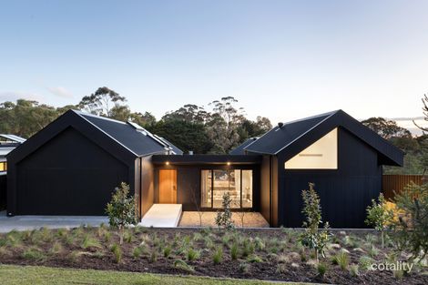 13a Glen Shian Cres, Mount Eliza, VIC 3930
