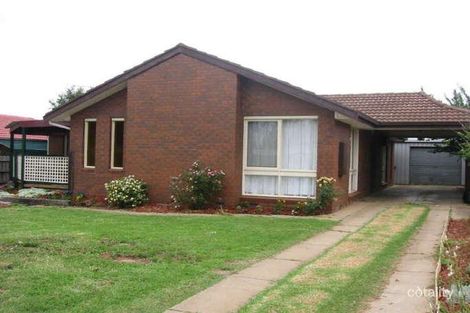 48 James Cook Dr, Melton West, VIC 3337