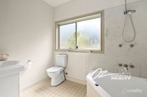 Property photo of 36 Killarney Road Erowal Bay NSW 2540