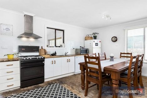 Property photo of 39 Pritchard Avenue Braybrook VIC 3019