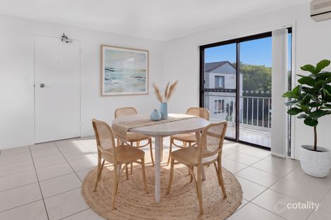 Property photo of 11/20 Bright Avenue Labrador QLD 4215