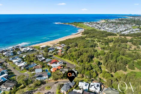 Property photo of 2/1 Seabreeze Place Thirroul NSW 2515