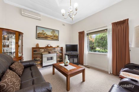 Property photo of 31 Waiora Parade West Footscray VIC 3012