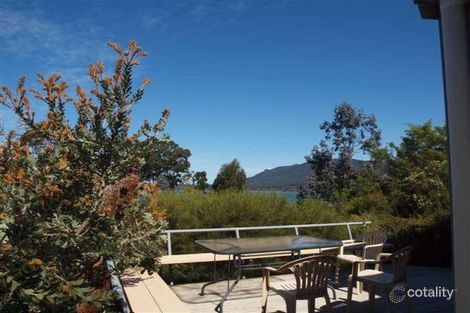 Property photo of 413 Pirates Bay Drive Eaglehawk Neck TAS 7179