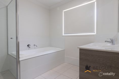 Property photo of 38 Haven Drive Holmview QLD 4207