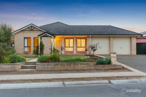 10 STRATHMONT DR, STRATHALBYN, SA 5255