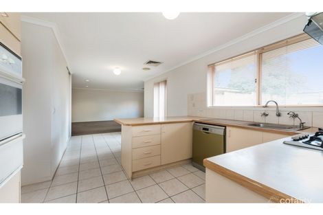 9 Thaxted Pde, Wantirna, VIC 3152