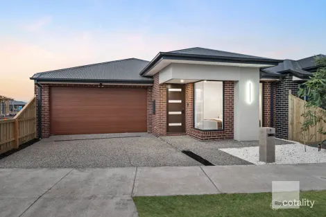 9 Blauer Rd, Sunbury, VIC 3429