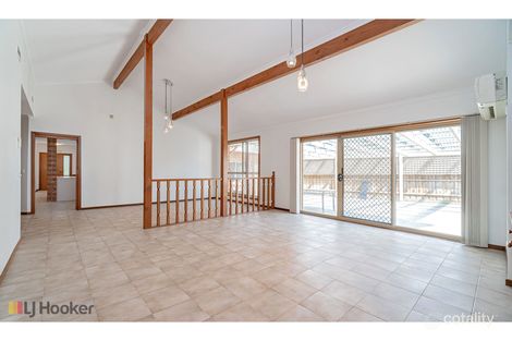 Property photo of 66 Hothlyn Drive Craigieburn VIC 3064