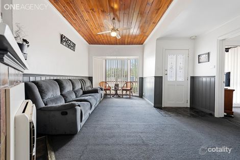 Property photo of 99 Main Street Sheffield TAS 7306