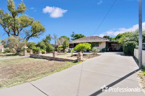 Property photo of 34 Greville Way Girrawheen WA 6064