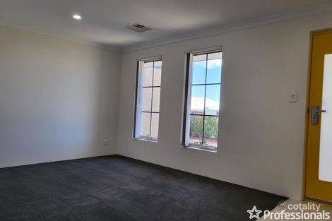 Property photo of 13 Forever Boulevard Banksia Grove WA 6031