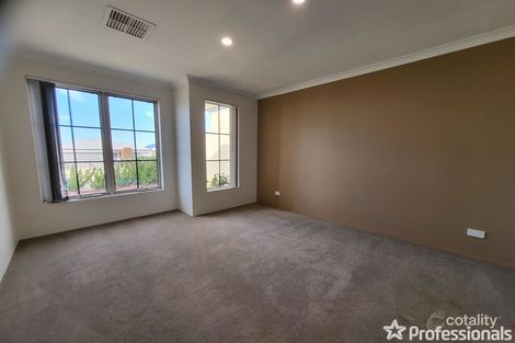 Property photo of 13 Forever Boulevard Banksia Grove WA 6031