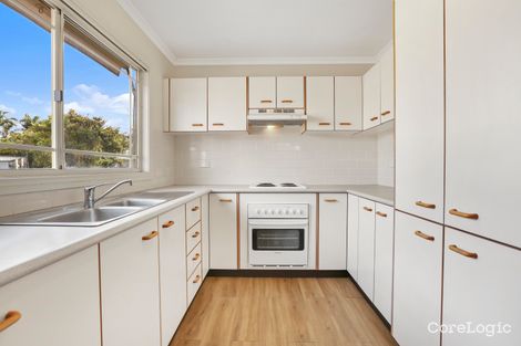 Property photo of 66 Angophora Crescent Kanahooka NSW 2530